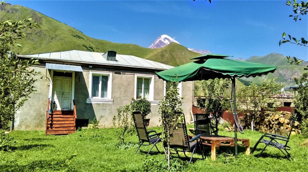 Kazbegi Green Yard Extérieur photo