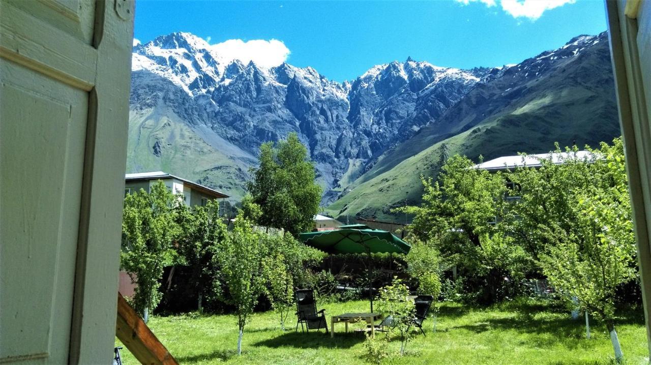 Kazbegi Green Yard Extérieur photo